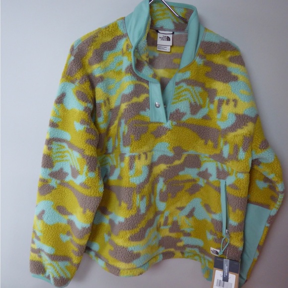 The North Face Camo Cragmont 1/4 Snap Jacket Relaxed Fit Fleece NWT Womens - Picture 8 of 9